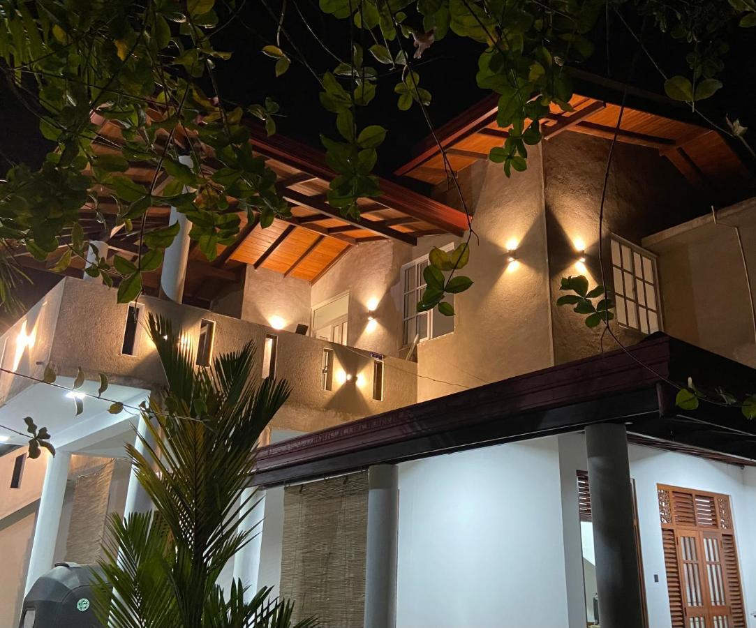 Mirissa Gold Rush Villa Extérieur photo